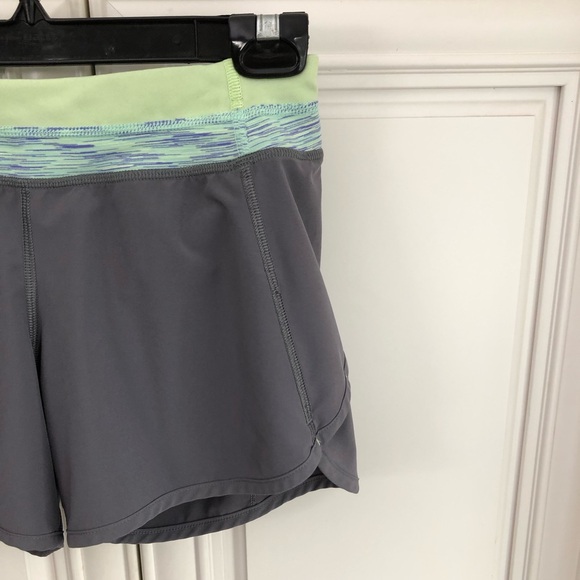 Ivivva by Lululemon lined girls shorts - Picture 3 of 14